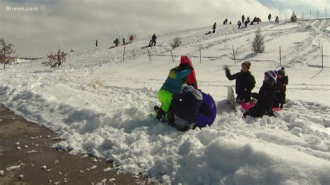 St. Vrain Valley students push for district to bring back traditional snow days